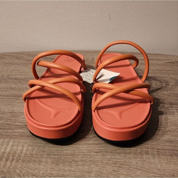 A NEW DAY SHOES SANDALS WOMEN'S STRAPPY FLAT PINK COLOR SIZE 8 - Picture 3 of 3